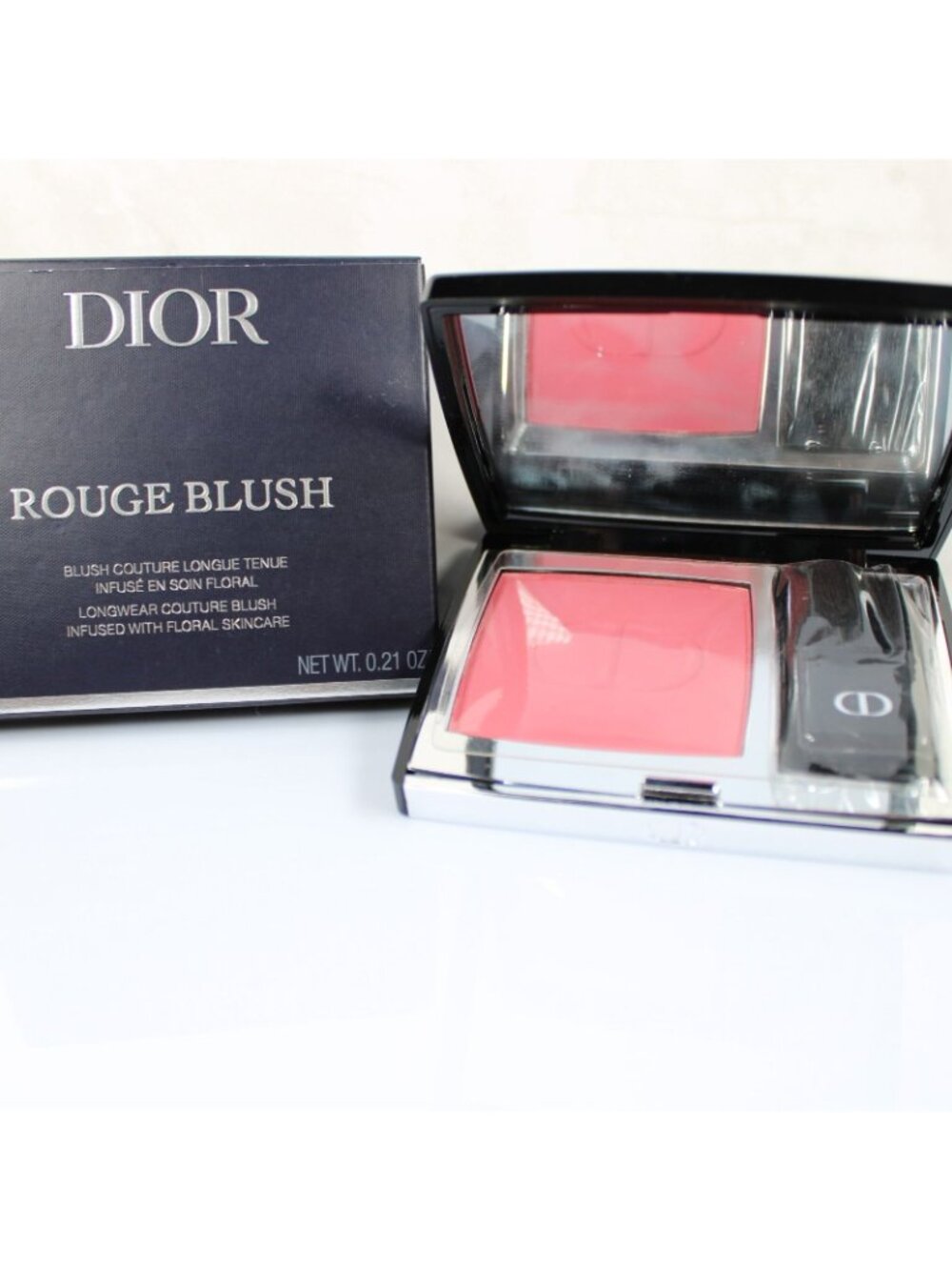 Dior Rouge Blush 962 Poison Matte Longwear 6g Compact with Brush - Picture 2 of 6